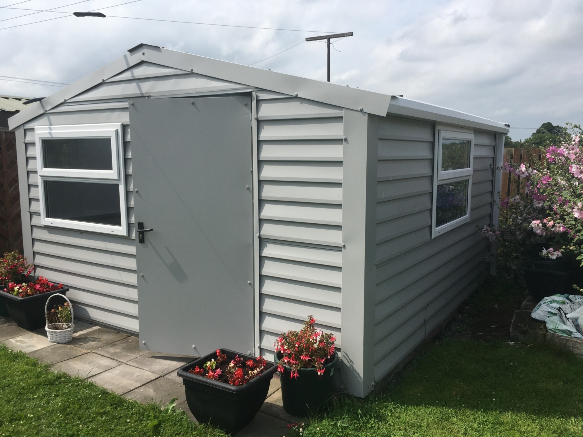 05 Goosewing Insulated Shed