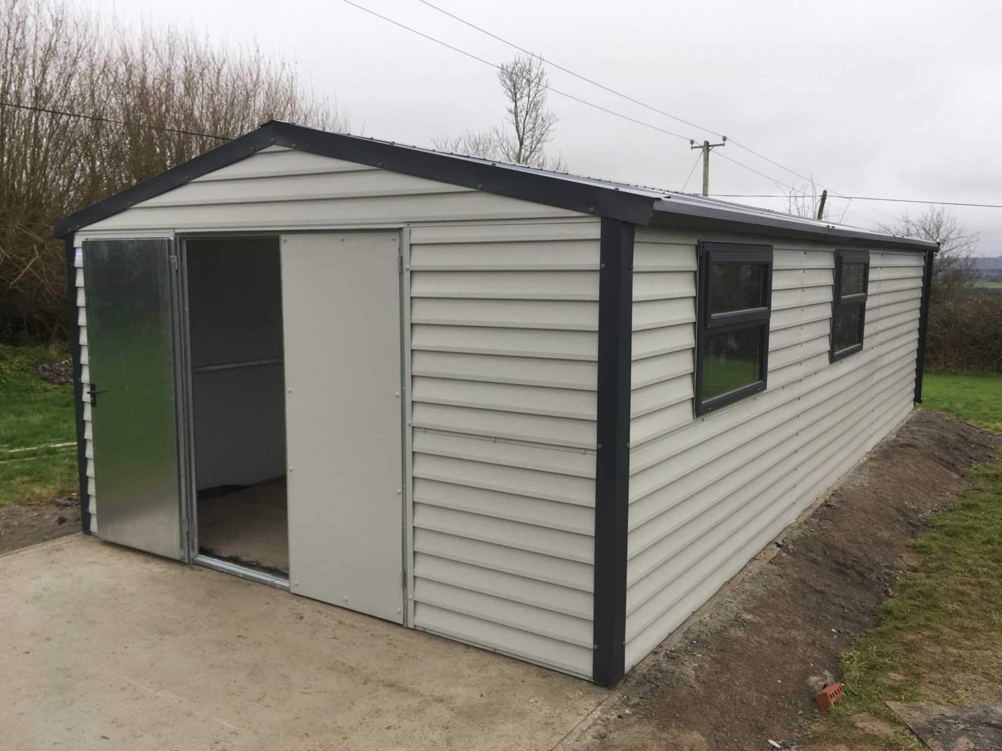 07 Goosewing Insulated Garage