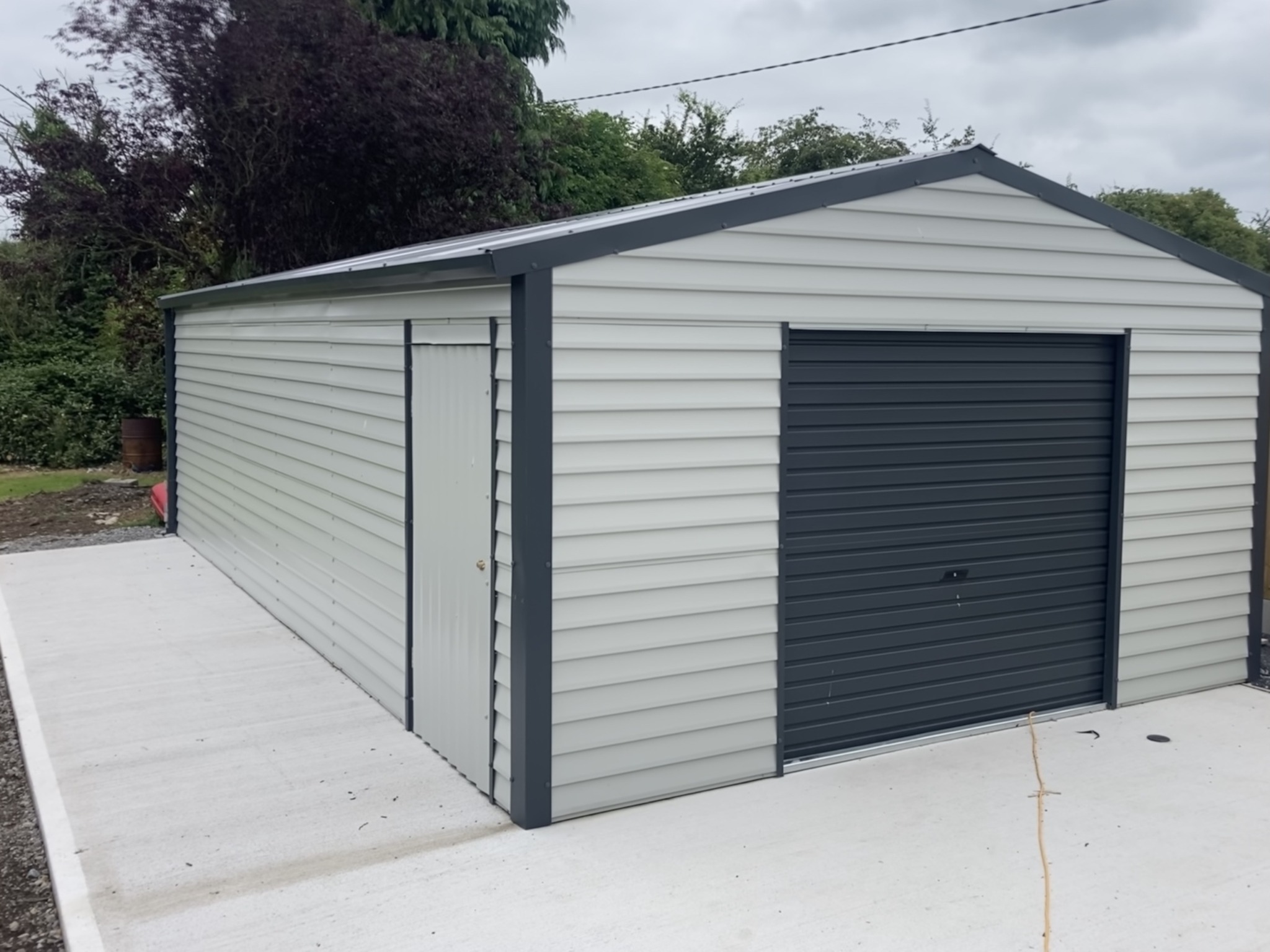 16 Goosewing Insulated Garage