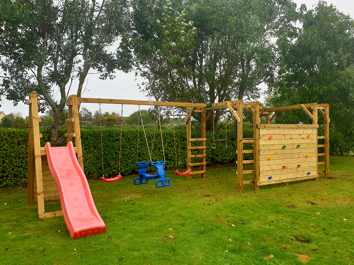 11 Garden Gym Frame 4