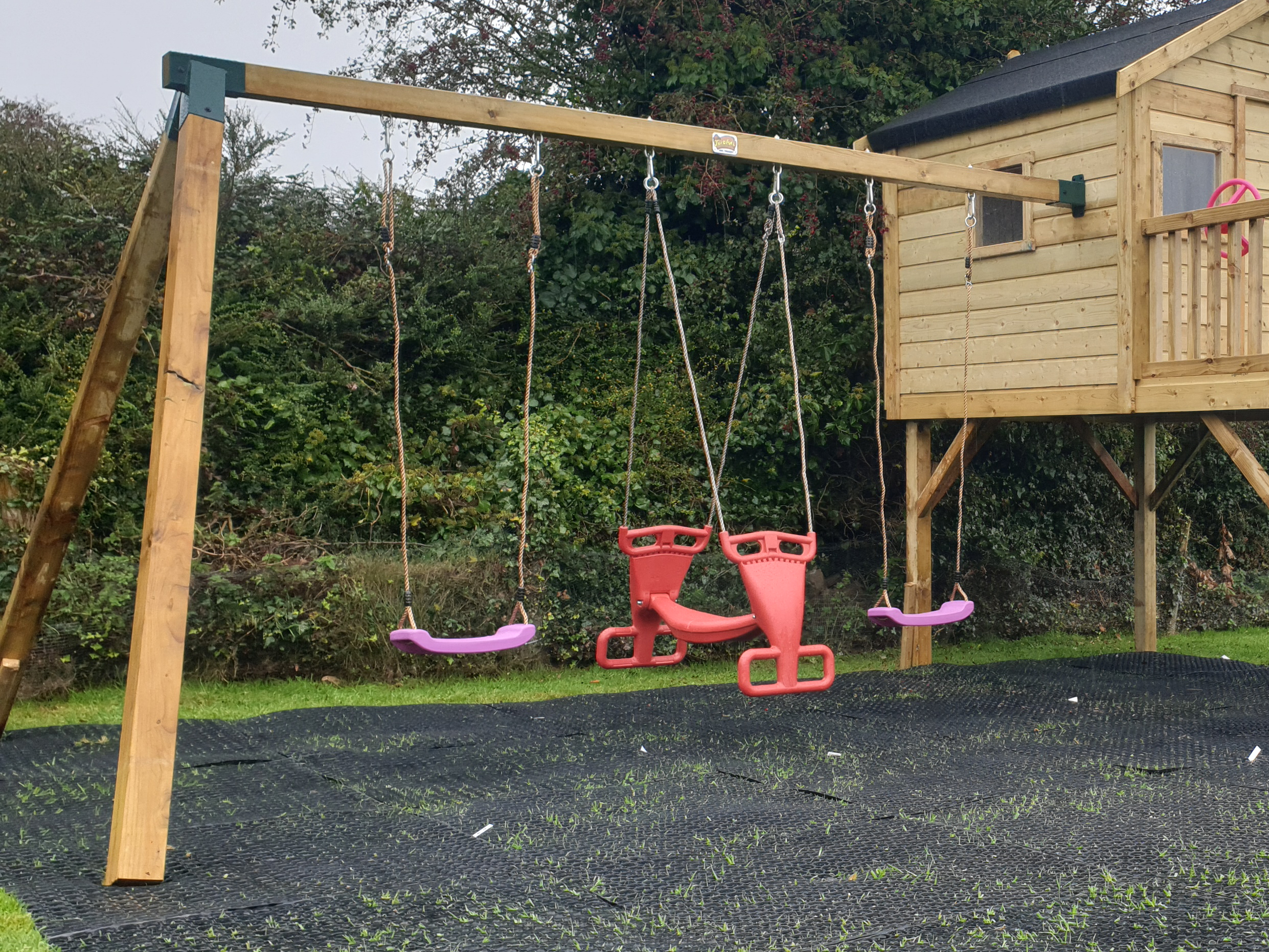 Swing Frame