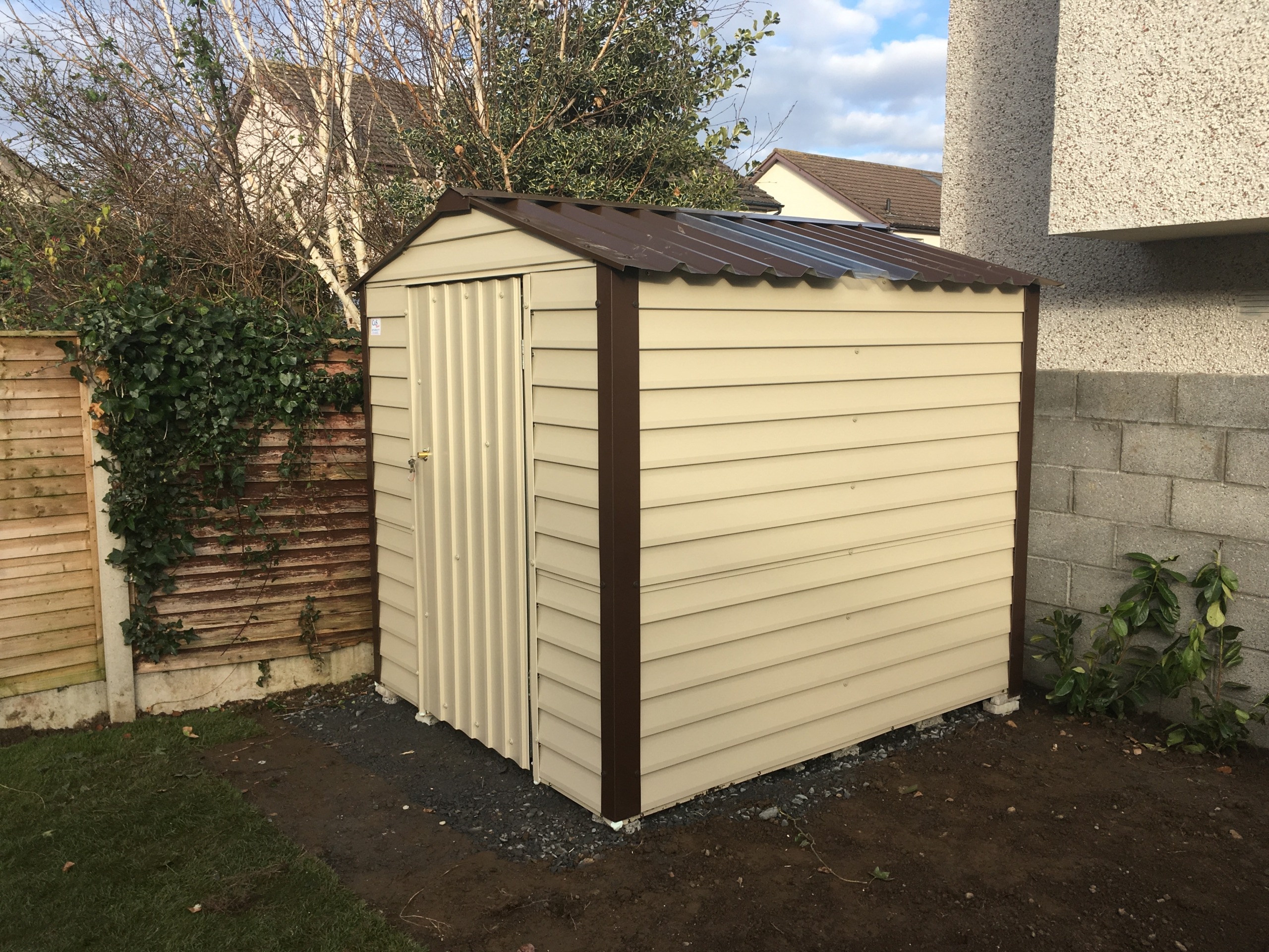 08 Mushroom Brown Trim Compact 8x6-6