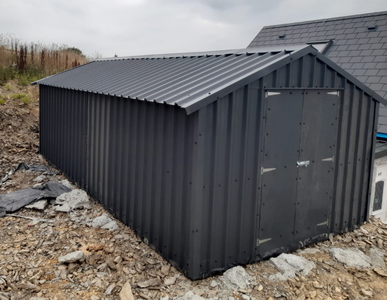 09 Grey 20x10 Steel Timber Frame
